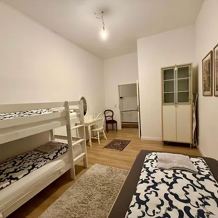 Wupa Flats Apartman *